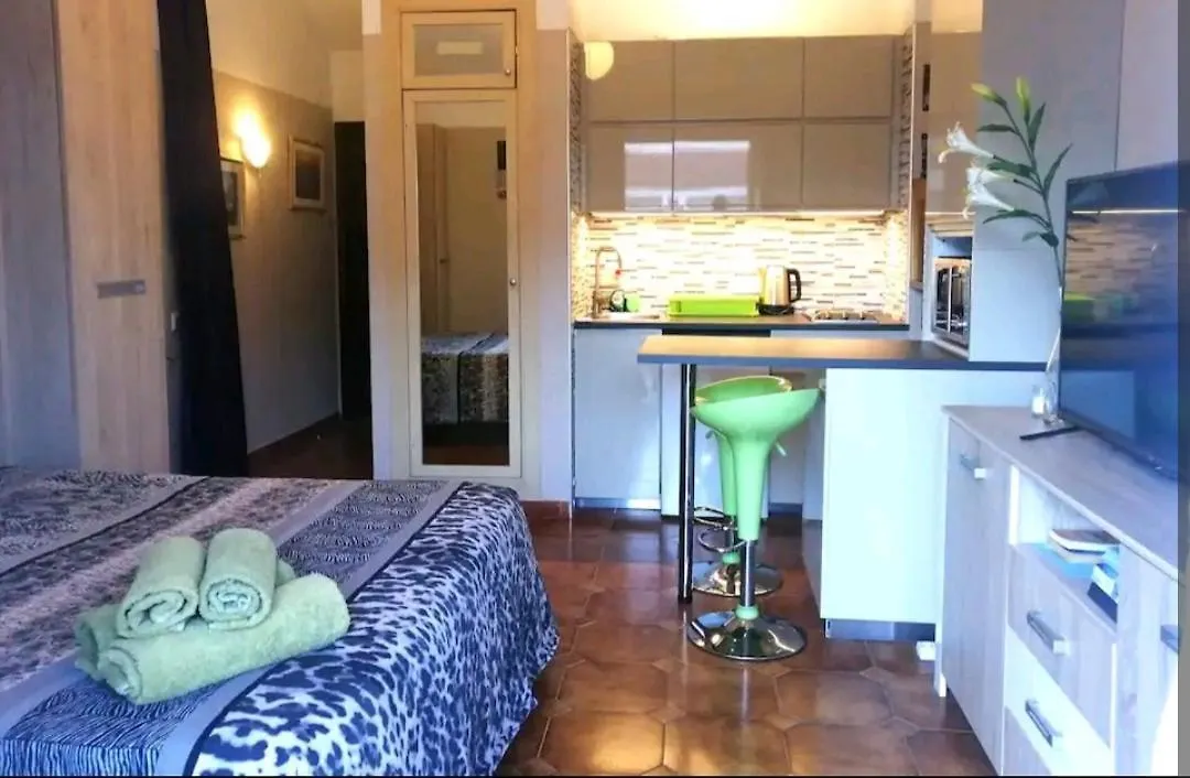Apartment Sunny Studio In Los Cristianos Arona